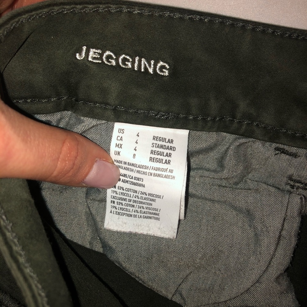 Green American Eagle jeggings
